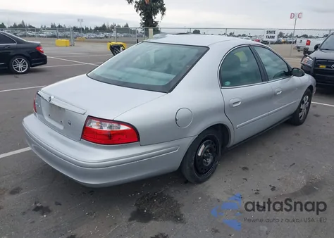 2005 Mercury Sable Gs from USA, damaged, VIN 1MEFM50U25A601327